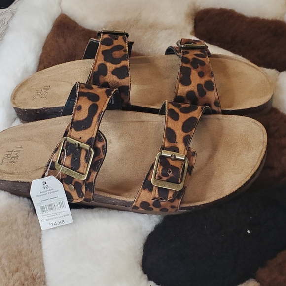 black leopard print sandals
